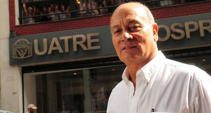 El video con el que despidieron al Momo Venegas sus compañeros