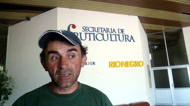 Sebastián Hernández: “en Alto Valle hay 3.200 productores esperando”.