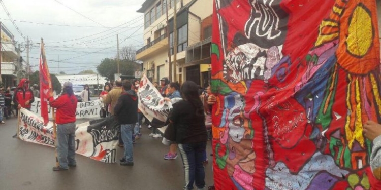 “Hay que echar a los patrones a machete y pico”, el nuevo hit de la crisis yerbatera