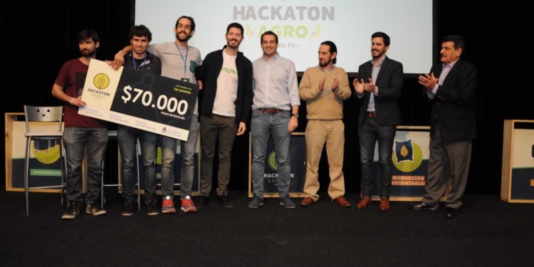 Un programa para reducir el uso de agroquímicos, campeón en el Hackaton