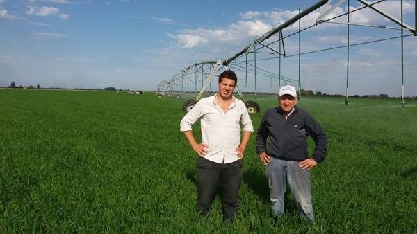 Una experiencia cooperativa: los seis vecinos de La Vertiente y su equipo de riego