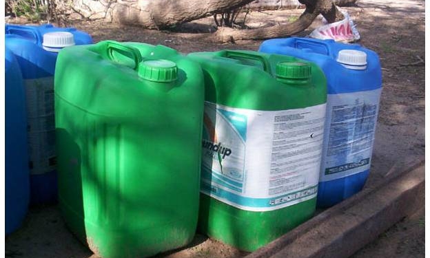 Papelonazo: La Ley de Agroquímicos está a punto de perder estado parlamentario