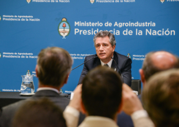 Etchevehere: “Todos ustedes tienen mi número de teléfono”