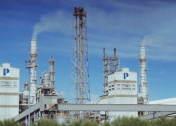 Profertil incursiona en el negocio de los aditivos para vehículos pesados