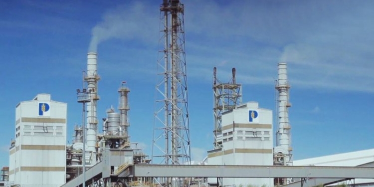 Profertil incursiona en el negocio de los aditivos para vehículos pesados