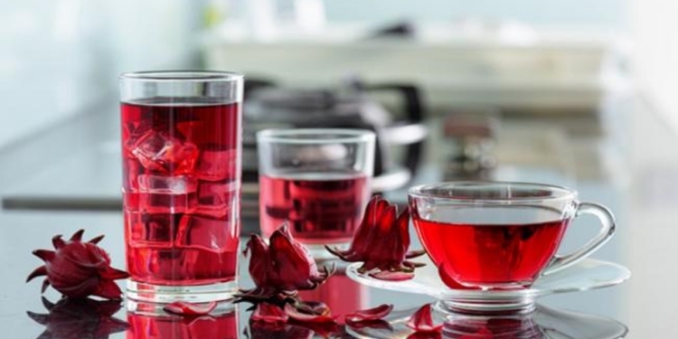 Sabores y saberes: El agua de Jamaica y las mil maneras de festejar