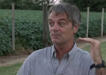 Santiago del Solar: “En el Senasa hemos encontrado normas que venían del siglo XIX”.