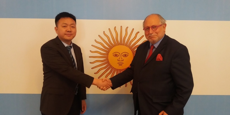 Ahora sí a preocuparse por el precio de la carne: China habilitó los cortes con hueso