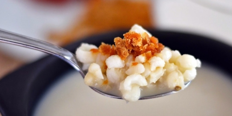 Sabores y saberes: La mazamorra tradicional y una versión moderna