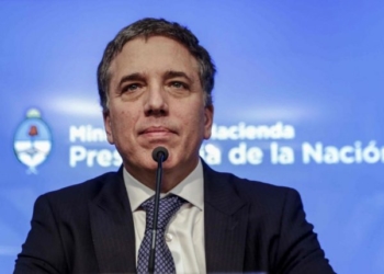 Dujovne sobre el posible freno a retenciones en soja: “Todas las opciones están sobre la mesa”