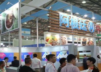 Reviente quien reviente, se firma el protocolo con el lejano oriente