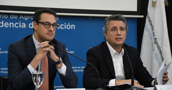 Anuncian que unificarán registros agrícolas y que reducirán declaraciones juradas