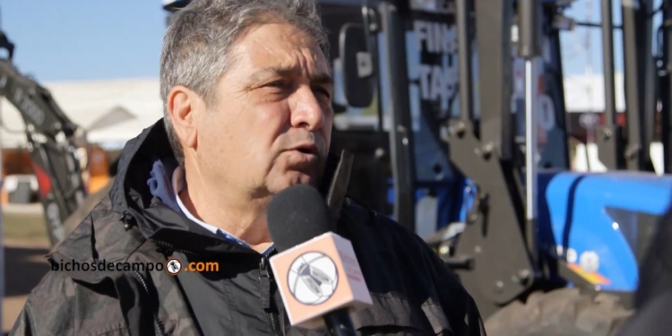 Mario Bragachini: “En maquinaria, se están demorando los créditos salvadores del Banco Nación”