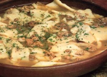 Sabores y Saberes: Pantrucas campesinas del Neuquén según Héctor Alegría