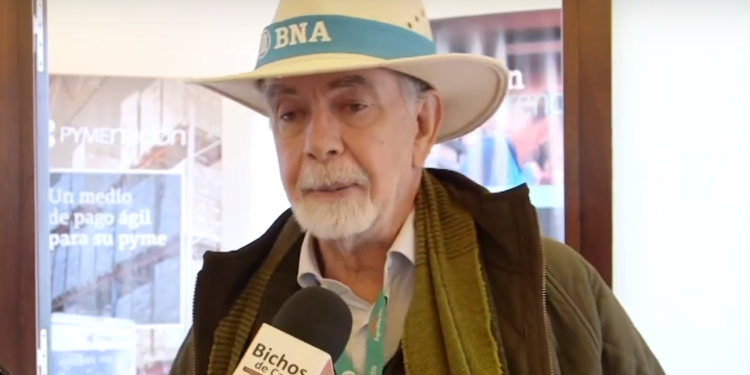 Javier González Fraga: “En estas crisis, hasta la plata para caridad termina en la compra de dólares”