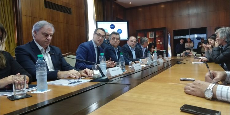 Senasa y AFIP intentarán generalizar los controles sobre el sector frutihortícola