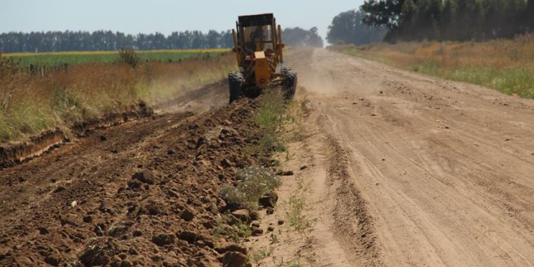 Córdoba, pionera en la creación de consorcios viales, pide una ley nacional sobre caminos rurales