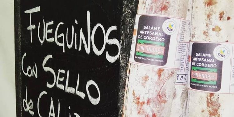 Historias con ingenio: Muchos criaban corderos en Tierra del Fuego, pero nadie hacía salamines