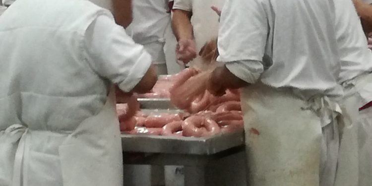 Cormillot gana poder: Reducen el contenido de sal en varios alimentos