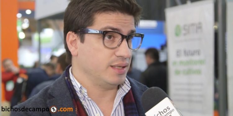 Iván Ordóñez: Un agri-geek  que nos explica “esos raros vocablos nuevos”