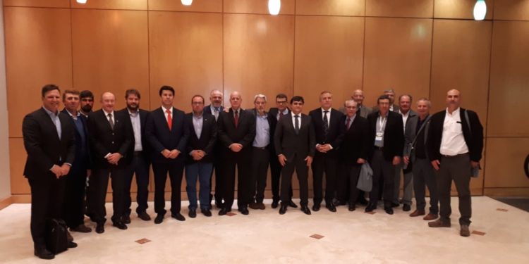 Los lecheros del Mercosur, en alerta por una posible apertura a lácteos europeos