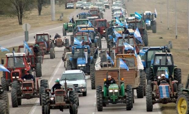 Primeros síntomas de enojo ante la posibilidad de que suban las retenciones al 33%