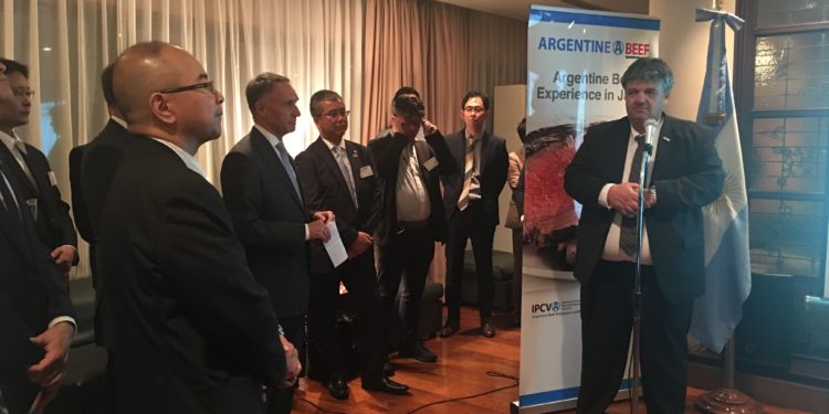 Como”perdidos en Tokio”, pero promoviendo la carne argentina