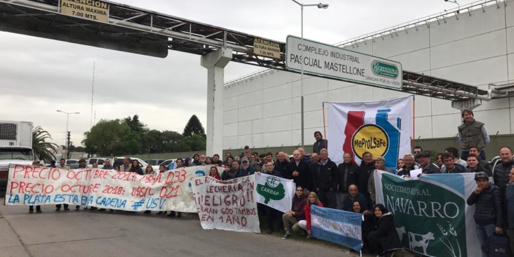 Los tamberos piden volver a dialogar, pero para definir “el precio y el plazo”
