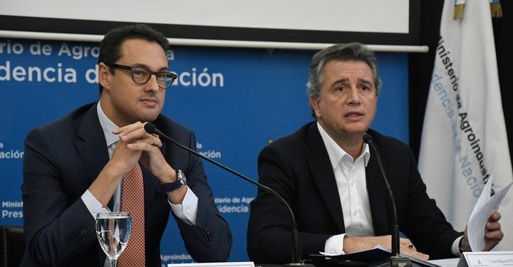 La AFIP se frota las manos con el SISA y avisa a los productores que revisen sus papeles