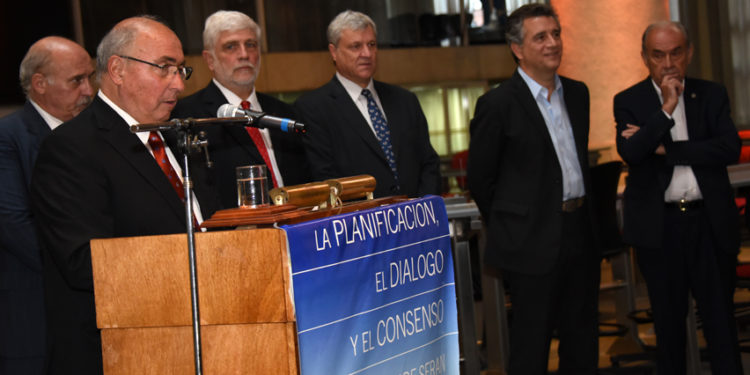 Se suman cuatro a la cadena para que no vuelvan a subir las retenciones