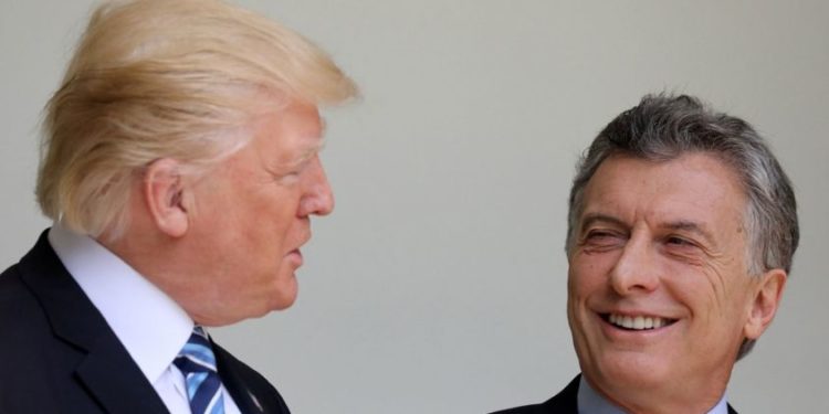 Si la carne era débil, Argentina lo es más: Analizan abrir el mercado a los bifes de Estados Unidos