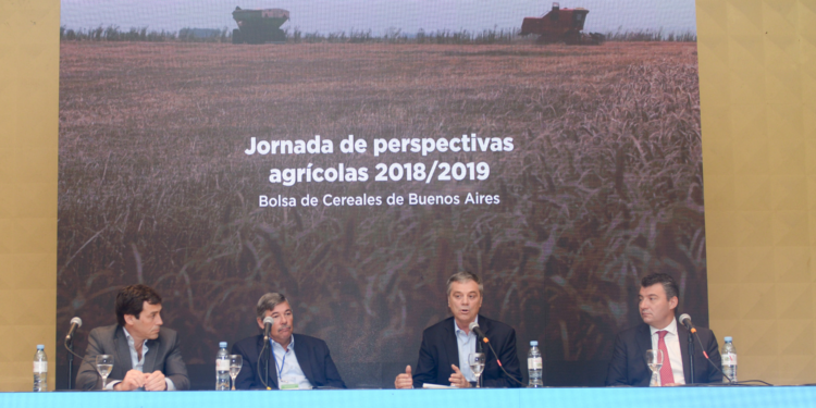 El equipo de Etchevehere quiere salir de la mala racha y proyecta “la mayor cosecha de la historia”