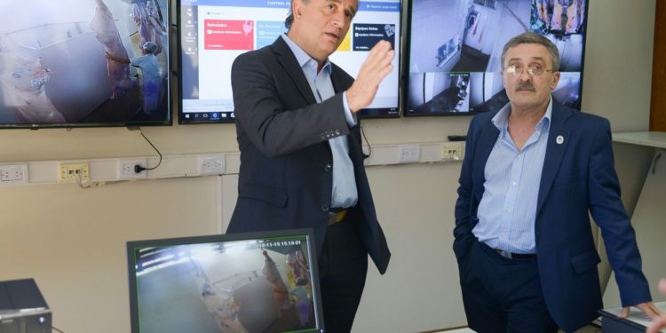 Las cajas negras en frigoríficos gozan de buena salud, aunque algunos se hagan los vivos