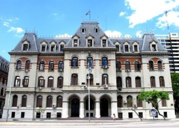 En la “guerra del girasol”, el Estado se lava las manos y no se hace cargo de casi nada