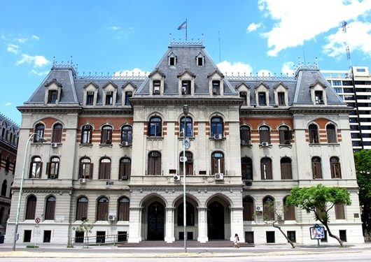 En la “guerra del girasol”, el Estado se lava las manos y no se hace cargo de casi nada