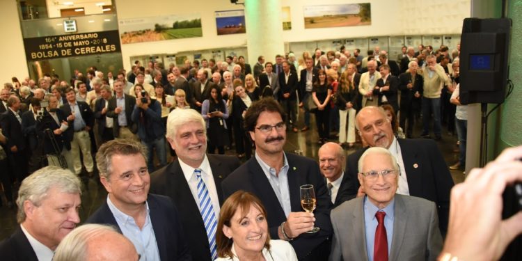 Las “cuatro cadenas” se entusiasman con la proyección política que les otorgó el macrismo