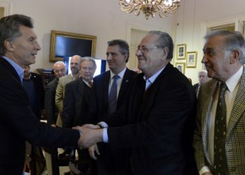 En Industria se demora la baja de las retenciones a los cueros crudos que había prometido Macri