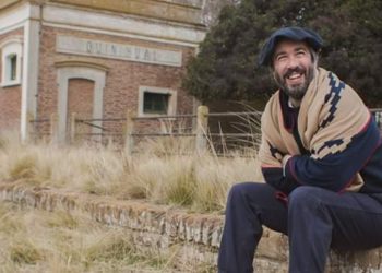 Sabores y saberes: Con la excusa de cocinar, un maestro nos enseña a mirar los pueblos que sobreviven