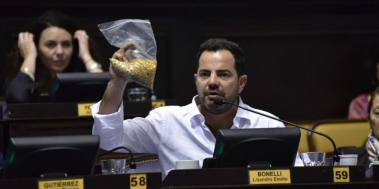 Lisandro Bonelli, diputado y productor de cerdos: “Si seguimos vendiendo maíz o soja a granel, nunca nos desarrollaremos”