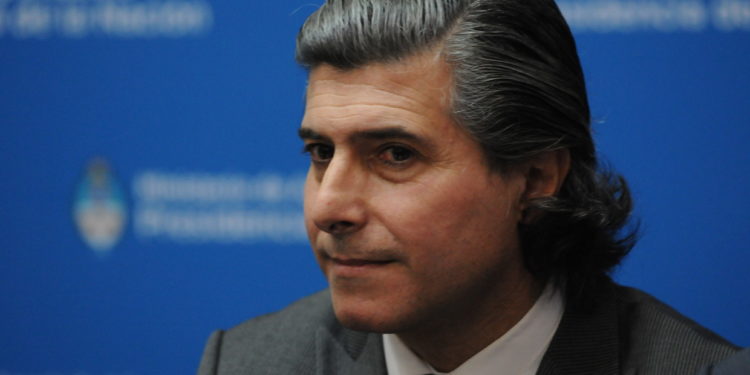 Malestar argentino por una denuncia de Bayer: Frenaron la exportación de semillas de colza hasta que todo se aclare