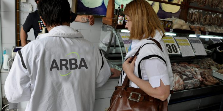 ARBA y AFIP se vuelven a cortar solas y amenazan dinamitar la Mesa de las Carnes