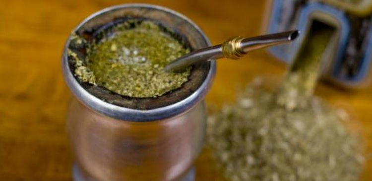 La yerba mate se sumó a la lista de productos del agro que sufrieron fuertes aumentos