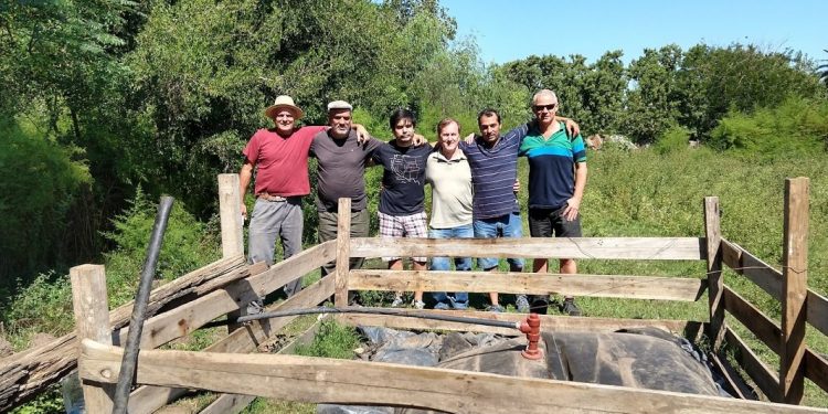 Sabores y saberes: Un grupo de amigos, entre bondiolas caseras y un “matambre al biogás”
