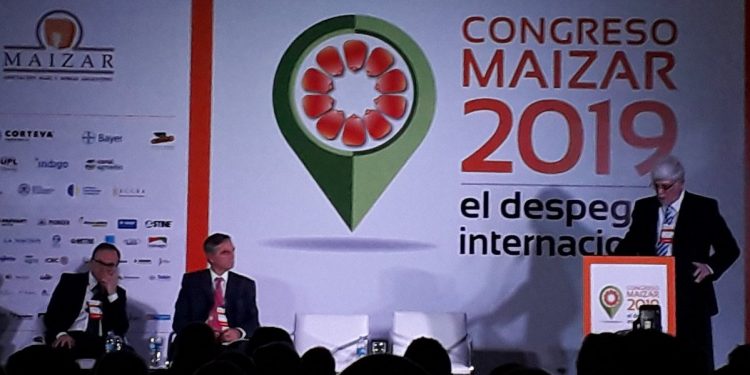 En su Congreso, Maizar pidió buscar más mercados y elevar a 27% el corte con bioetanol