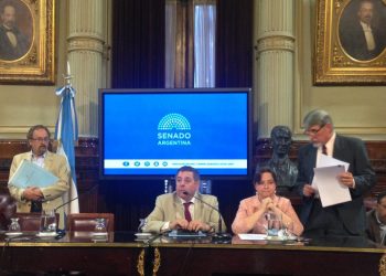 De Angeli versus Solanas: El Senado comenzó a debatir sobre las aplicaciones con agroquímicos