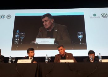 Coqueteando con Alberto: Los dilemas de la Mesa de Enlace para enfrentar una reunión inevitable