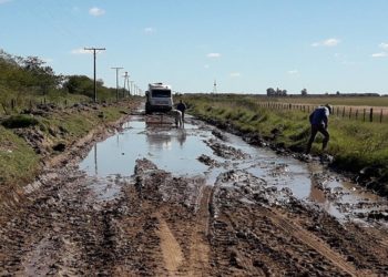 Caminos rurales en Santa Fe: La intención era buena pero el problema es de dónde sale el dinero
