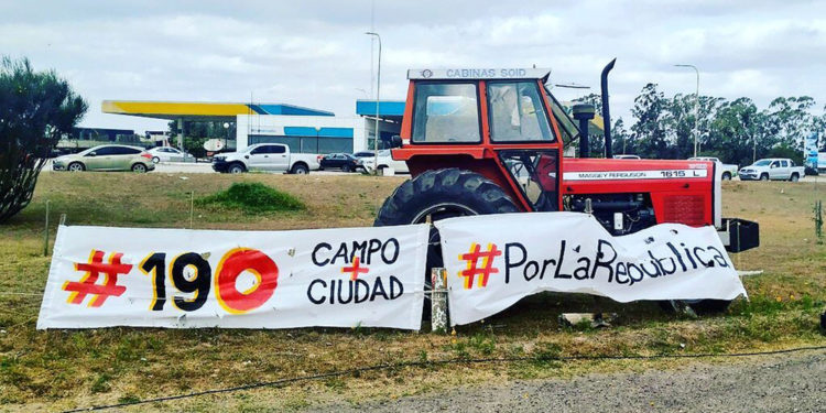 Productores se reúnen para  “defender la República” y enfrentar “la demonización” del agro: De inmediato se los demoniza