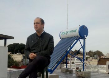 Según Ariel Mesch, experto en renovables, un sistema de energía solar se paga a los 5 a 7 años de uso