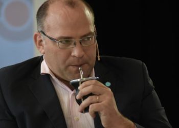 Antes de irse Macri reglamentó la Ley Senasa: Ajustan los requisitos para fundaciones y entes privados dedicados a las luchas sanitarias